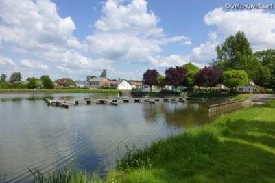 2015-05-21 Canal de la Sambre  l'Oise  - Etreux - Vadencourt 18